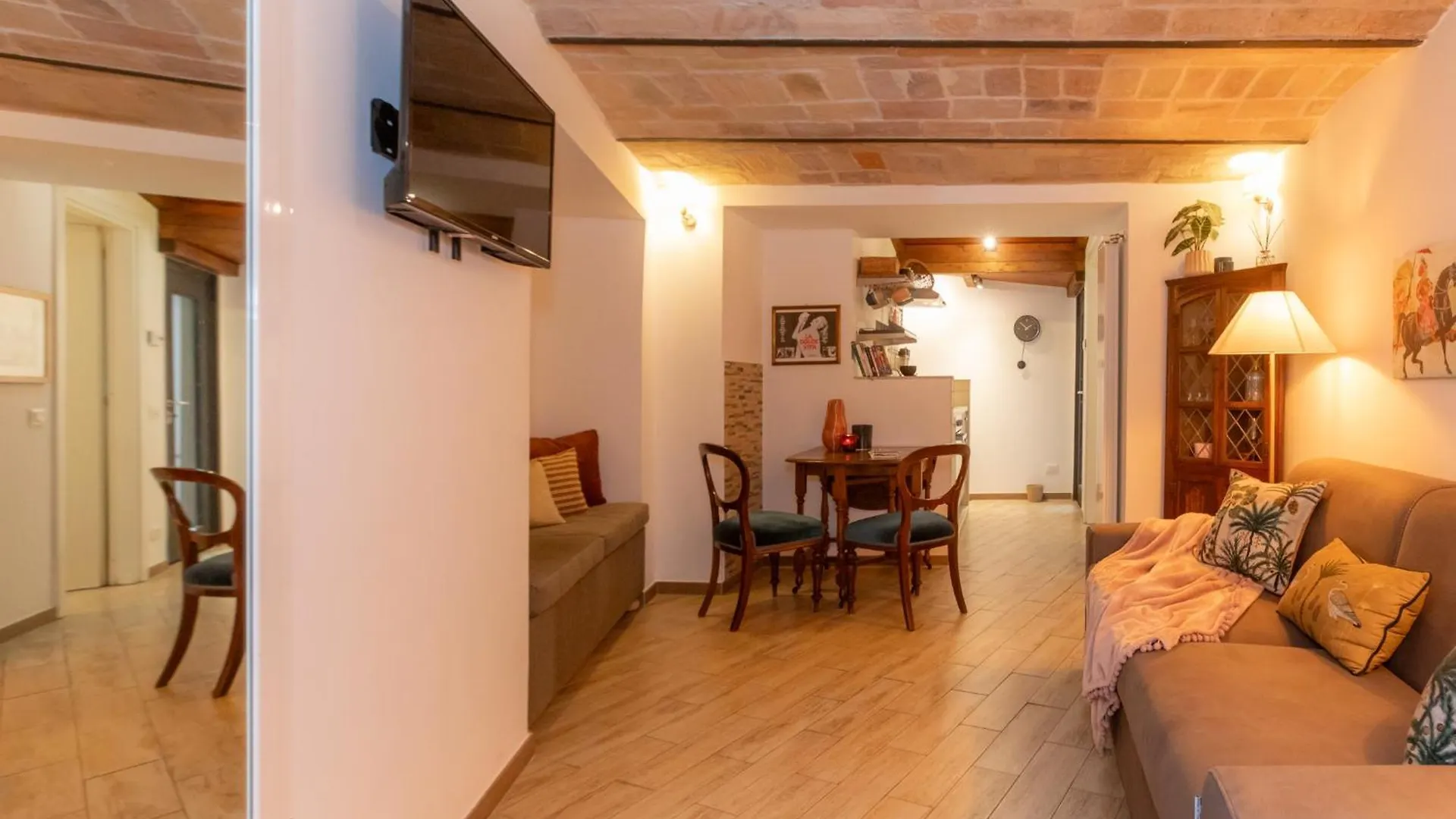 La Dolce Vita Luxury Apartment Rome Italy