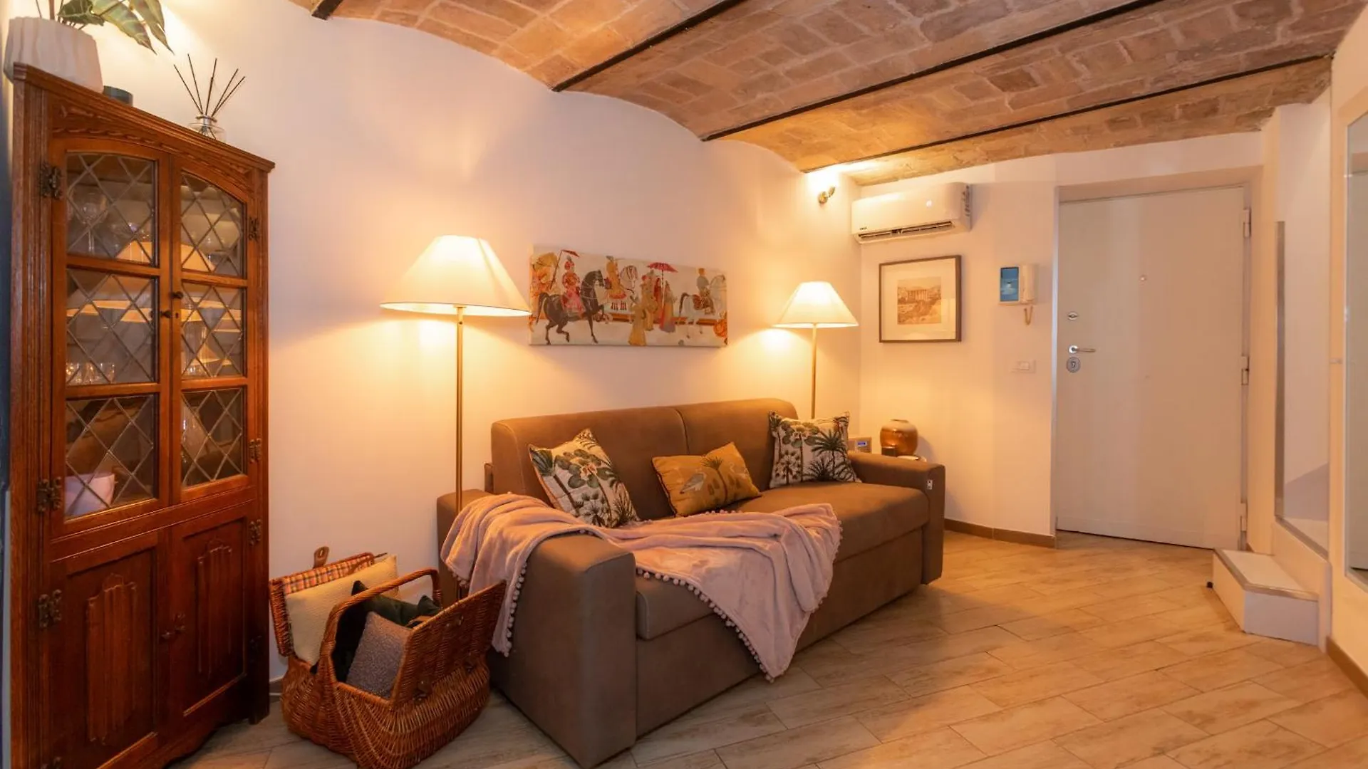 La Dolce Vita Luxury Apartment Rome 0*,  Italy