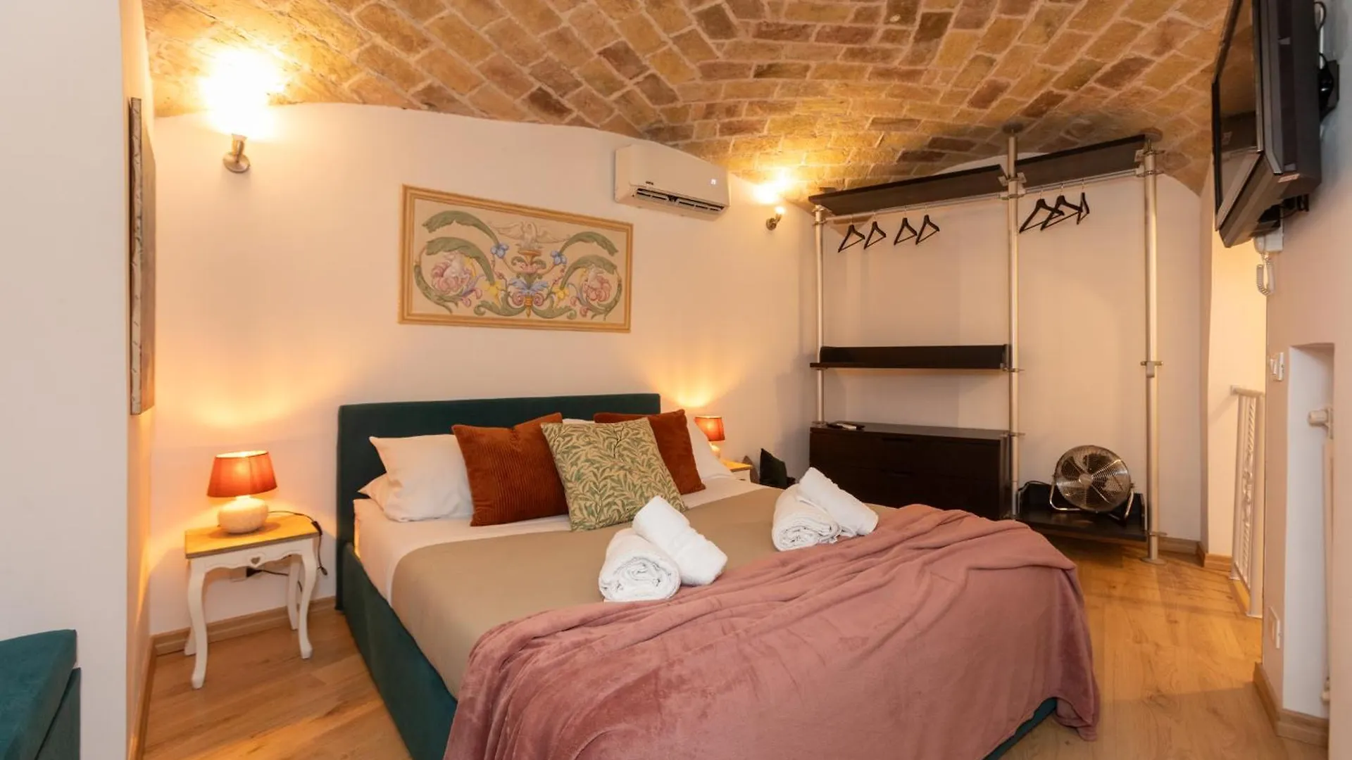 La Dolce Vita Luxury Apartment Rome